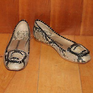 Jack Rogers USA Tan Black Leather Snakeskin Buckle Flat Shoes Sz 8